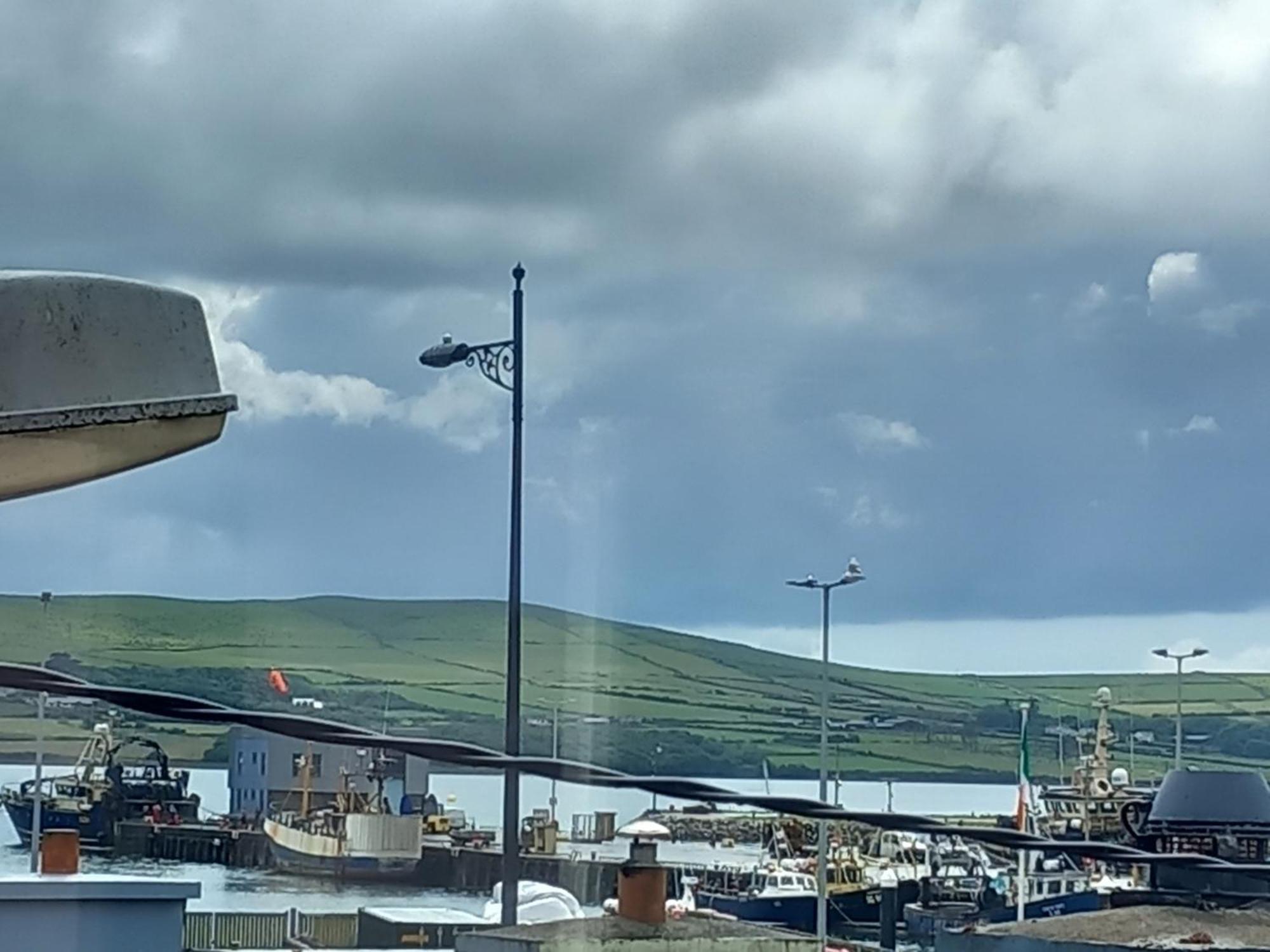 Baywatch Inn Dingle Exterior foto